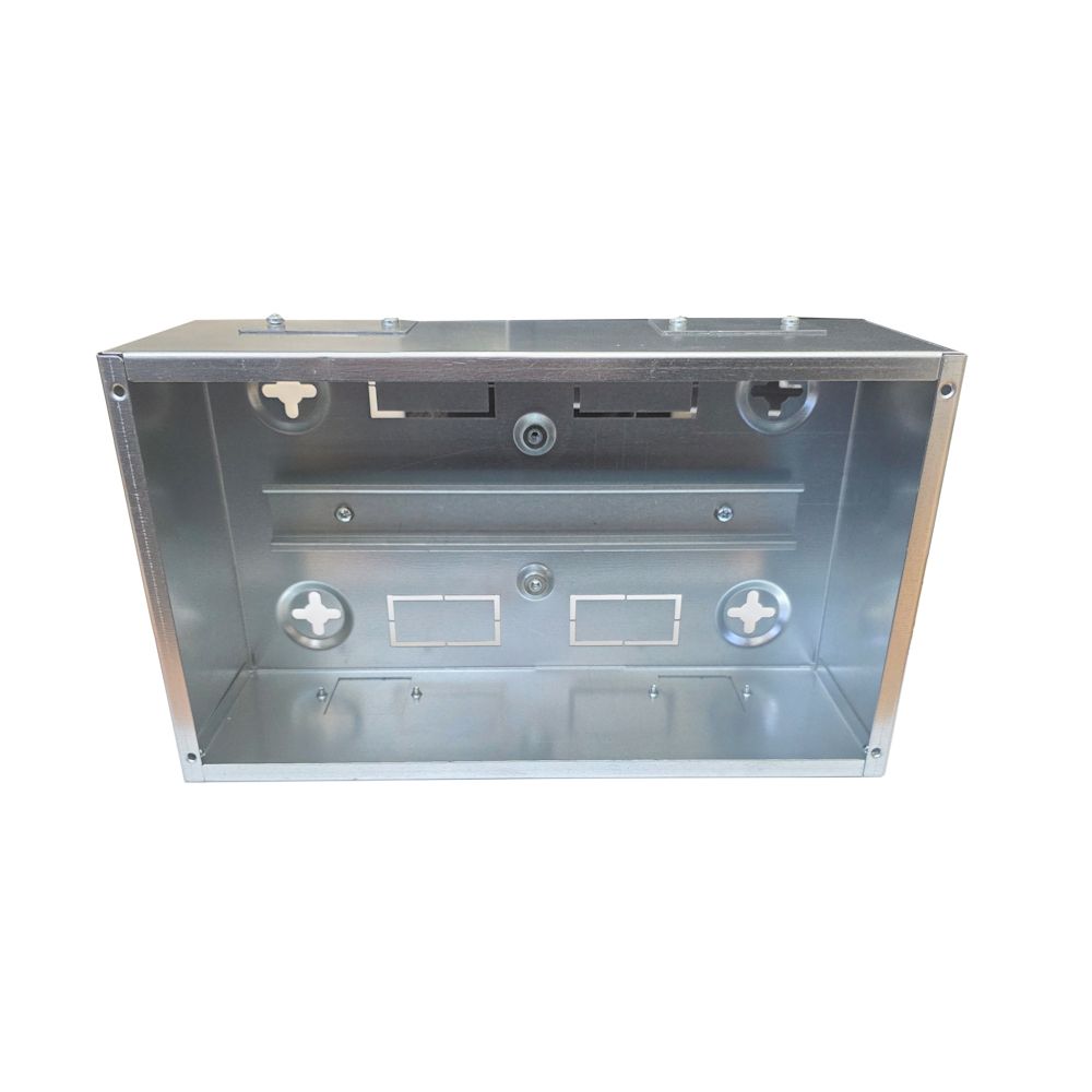 DIN Rail Enclosure Type 3 320x190x110 1 Way 15 Module , Perf Vented Cover